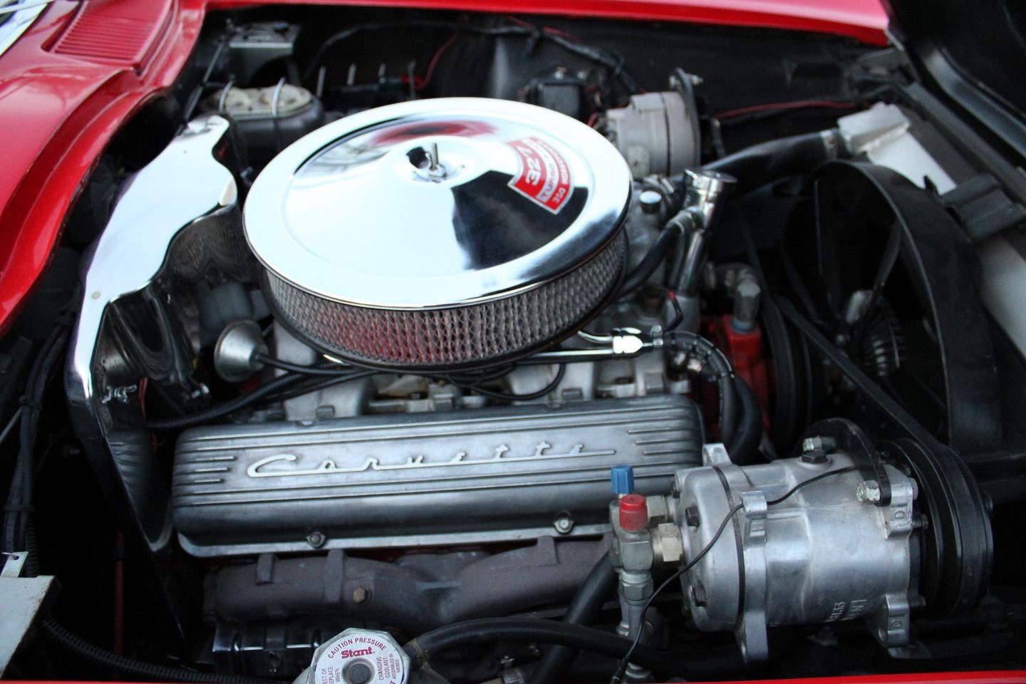 Chevrolet-Corvette-1967-Coupe-32