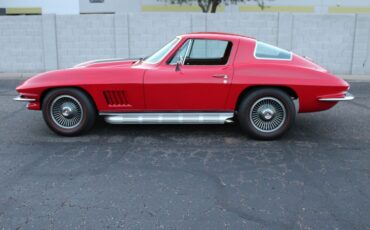 Chevrolet-Corvette-1967-Coupe-6