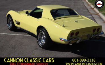 Chevrolet-Corvette-1968-22