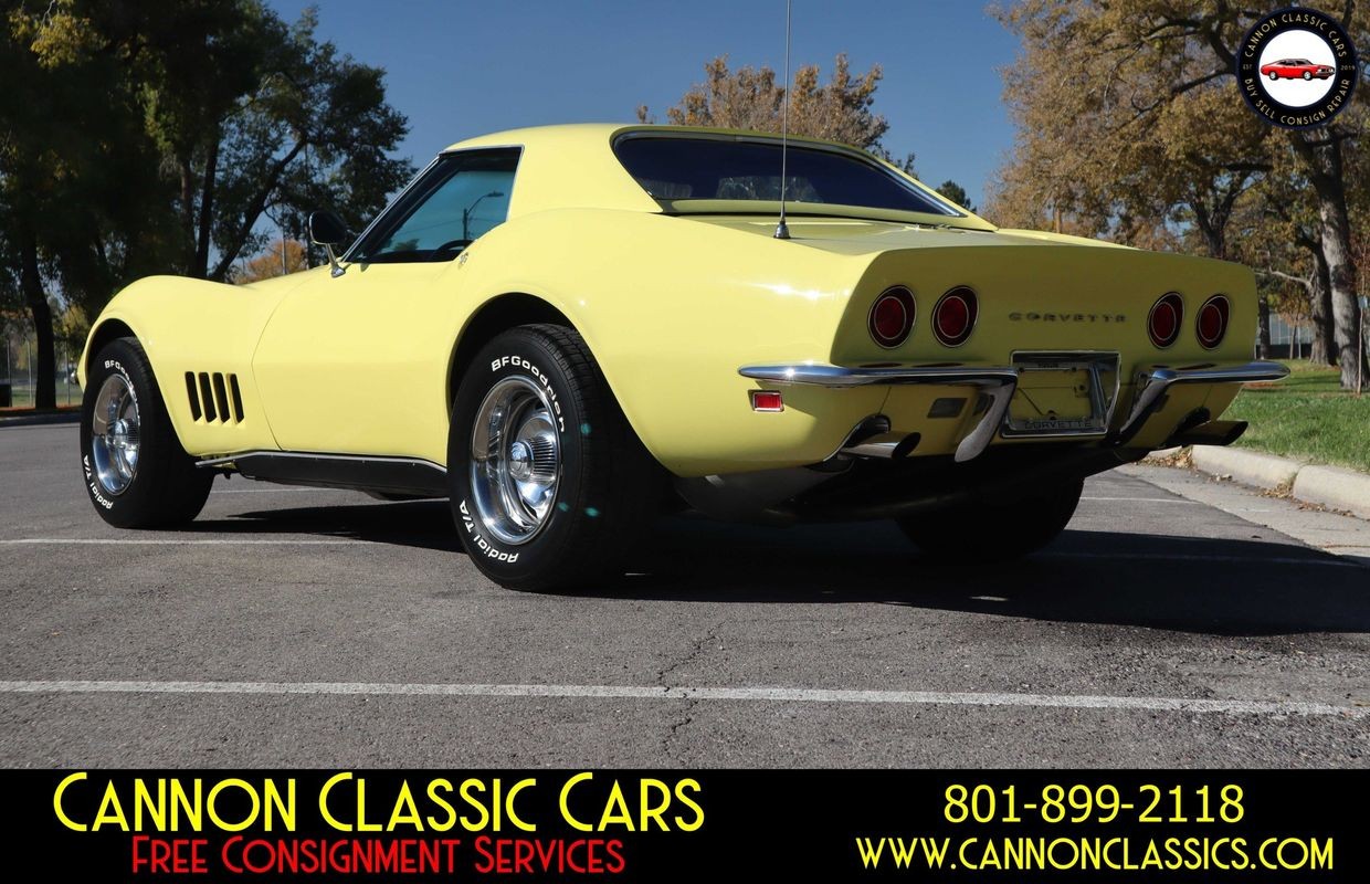 Chevrolet-Corvette-1968-23