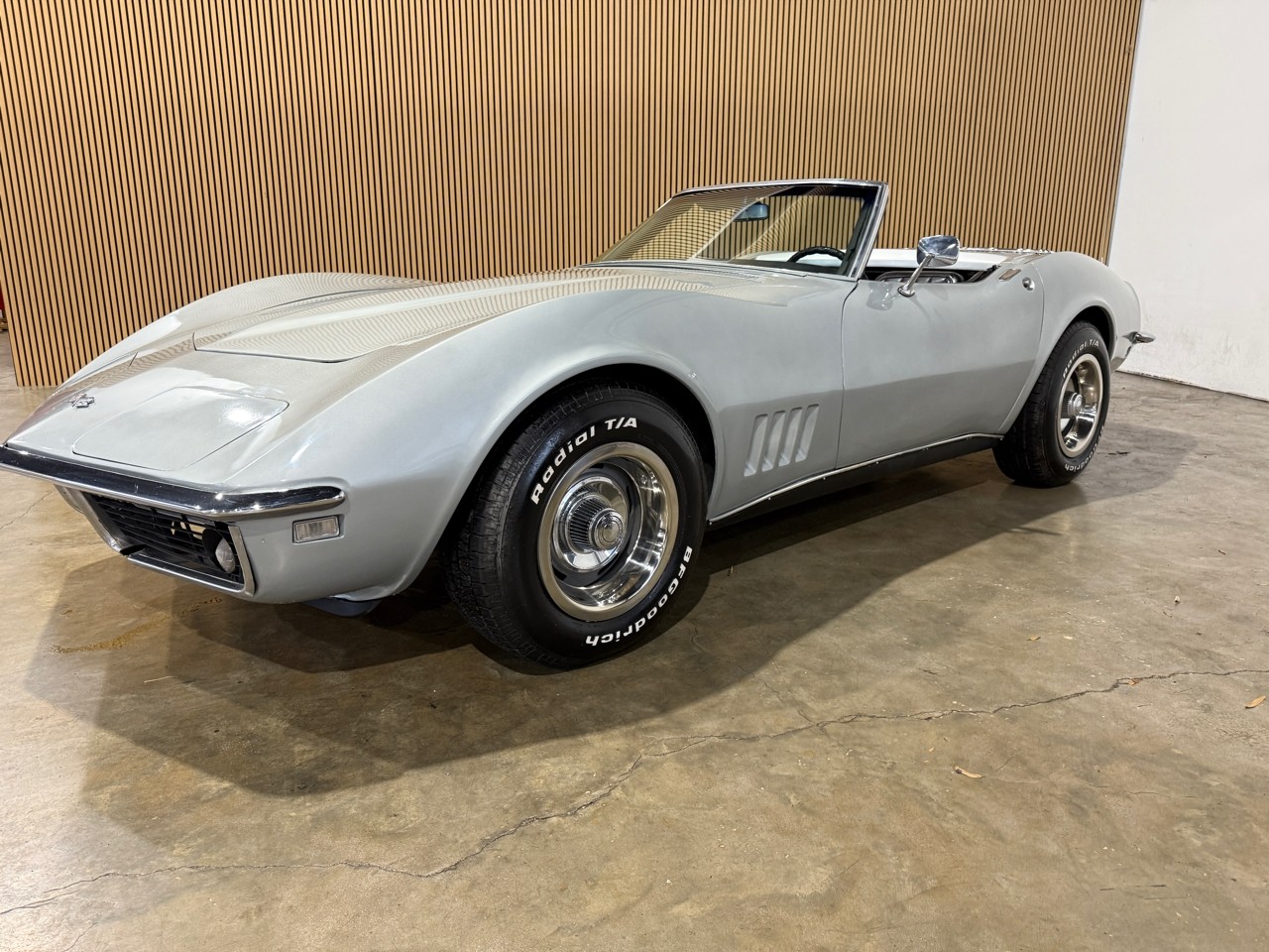 Chevrolet-Corvette-1968-American-Muscle-Car-1
