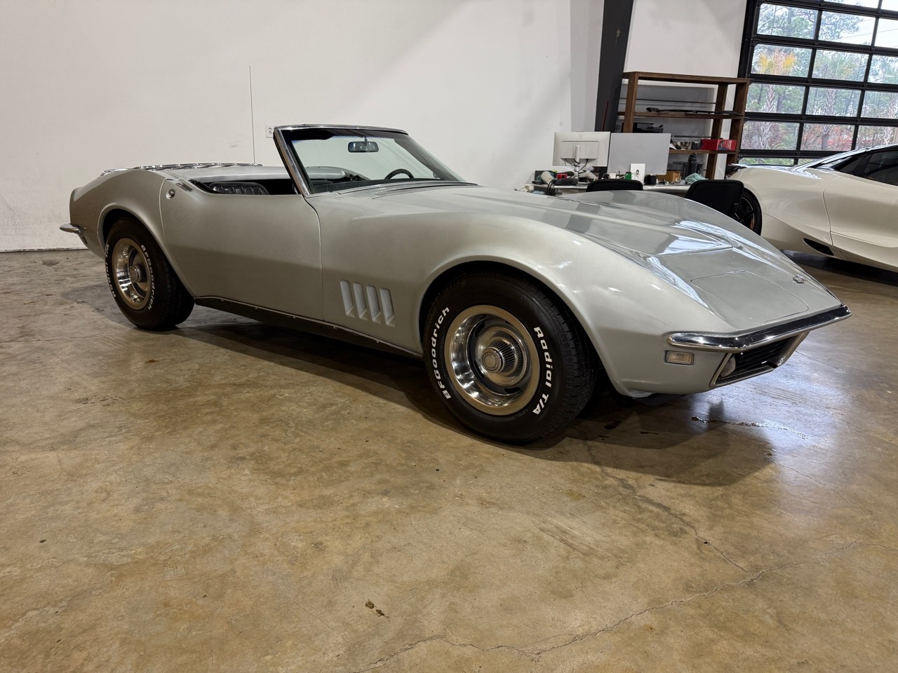 Chevrolet-Corvette-1968-American-Muscle-Car-2