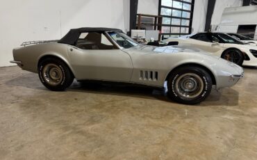 Chevrolet-Corvette-1968-American-Muscle-Car-20