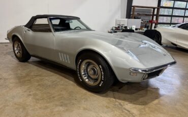 Chevrolet-Corvette-1968-American-Muscle-Car-21