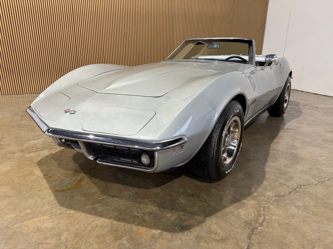 Chevrolet-Corvette-1968-American-Muscle-Car-4