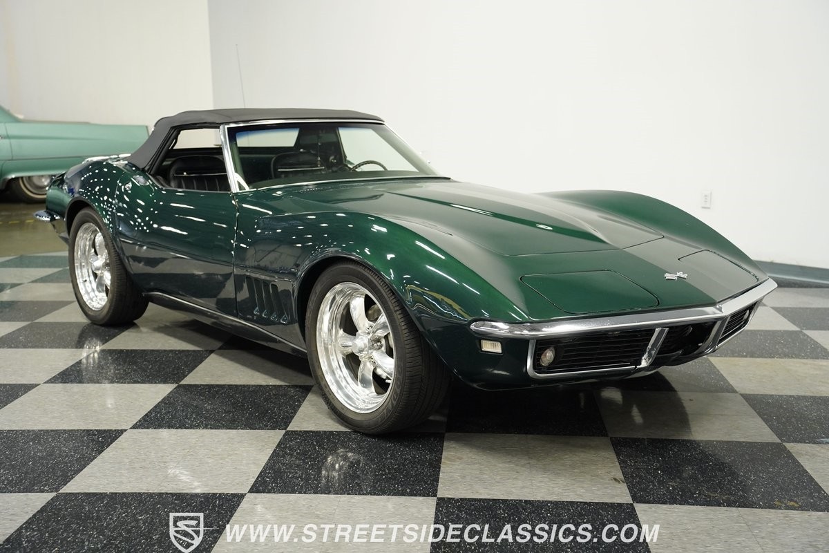 Chevrolet-Corvette-1968-Convertible-16