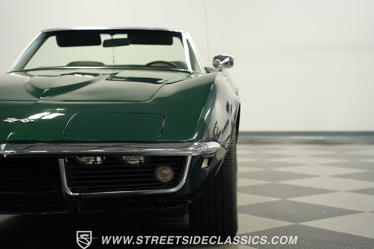 Chevrolet-Corvette-1968-Convertible-19