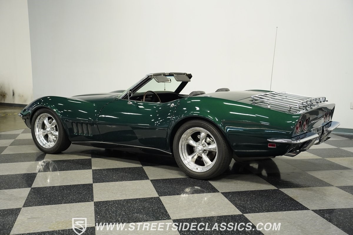 Chevrolet-Corvette-1968-Convertible-8