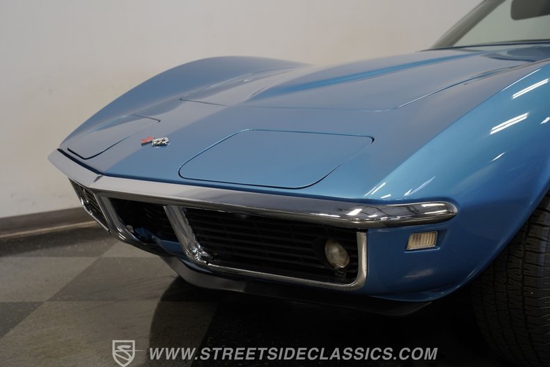 Chevrolet-Corvette-1968-Lemans-Blue-Black-11