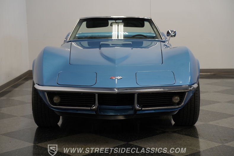Chevrolet-Corvette-1968-Lemans-Blue-Black-22