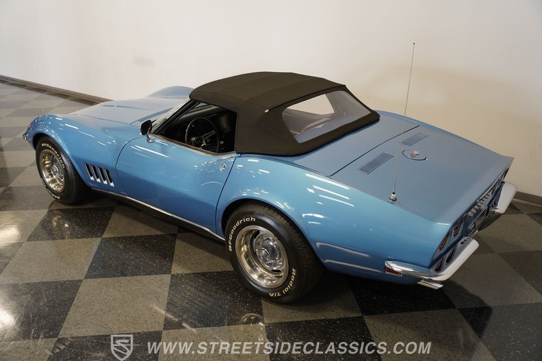 Chevrolet-Corvette-1968-Lemans-Blue-Black-27
