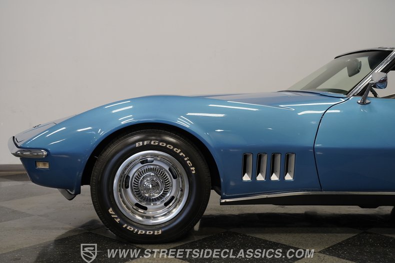 Chevrolet-Corvette-1968-Lemans-Blue-Black-29