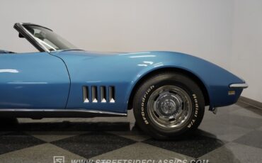 Chevrolet-Corvette-1968-Lemans-Blue-Black-39