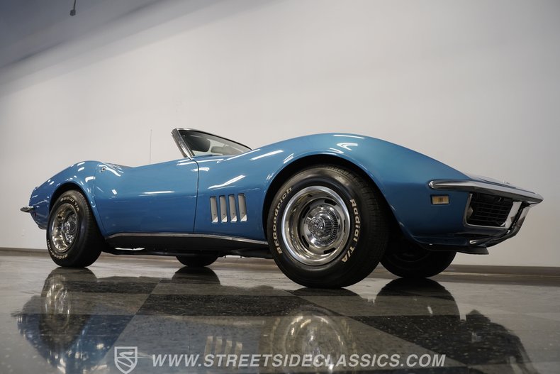 Chevrolet-Corvette-1968-Lemans-Blue-Black-40