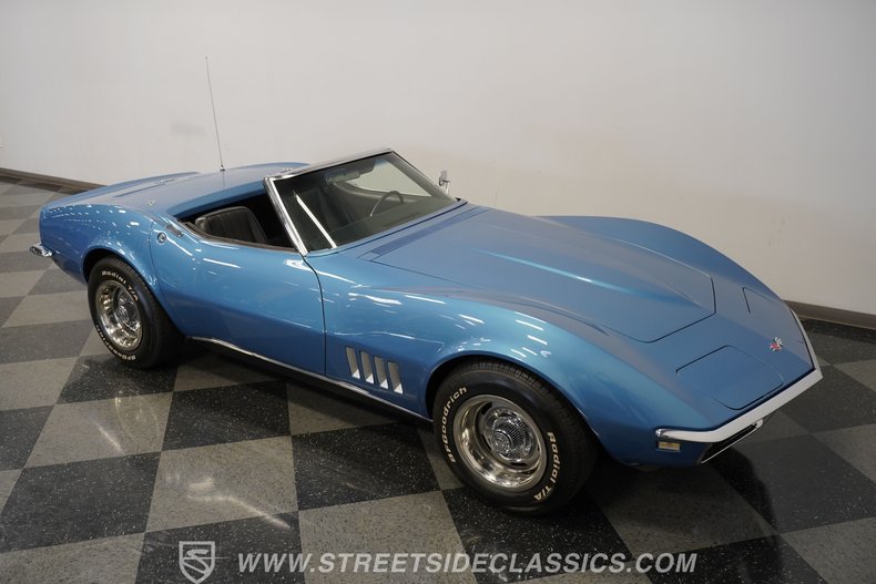 Chevrolet-Corvette-1968-Lemans-Blue-Black-41
