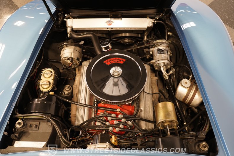 Chevrolet-Corvette-1968-Lemans-Blue-Black-43