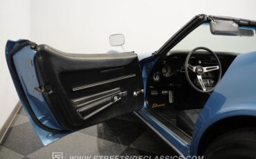 Chevrolet-Corvette-1968-Lemans-Blue-Black-44