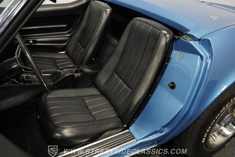 Chevrolet-Corvette-1968-Lemans-Blue-Black-46