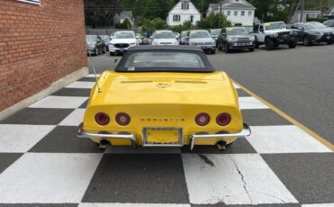 Chevrolet-Corvette-1969-Convertible-10