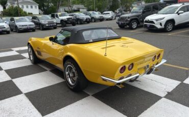 Chevrolet-Corvette-1969-Convertible-12