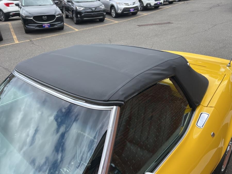 Chevrolet-Corvette-1969-Convertible-19