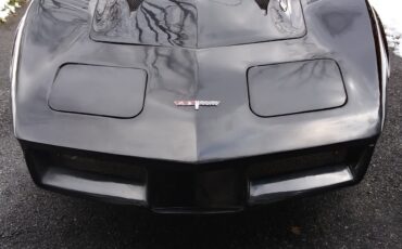 Chevrolet-Corvette-1969-Convertible-2