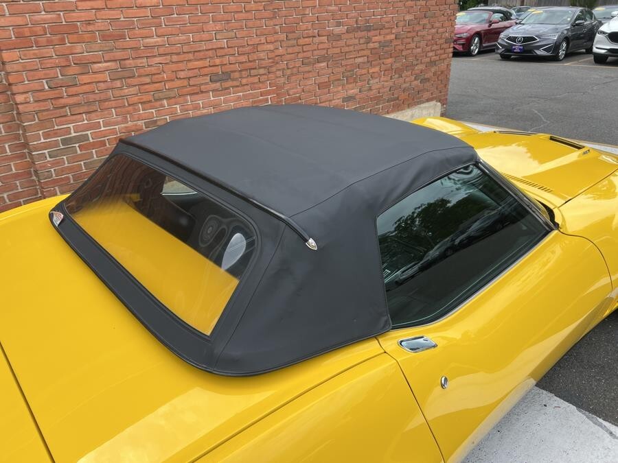 Chevrolet-Corvette-1969-Convertible-22