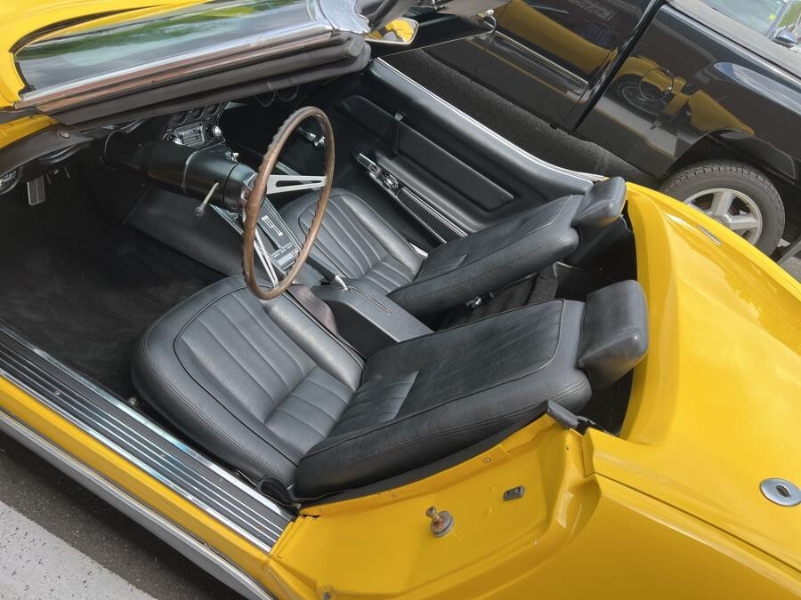 Chevrolet-Corvette-1969-Convertible-24