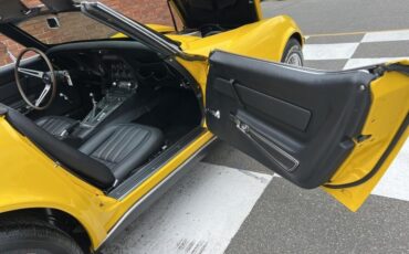 Chevrolet-Corvette-1969-Convertible-29