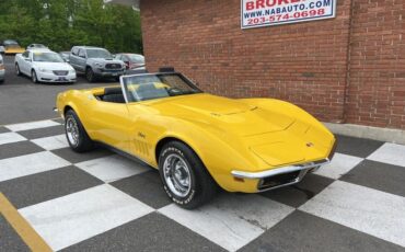 Chevrolet-Corvette-1969-Convertible-4