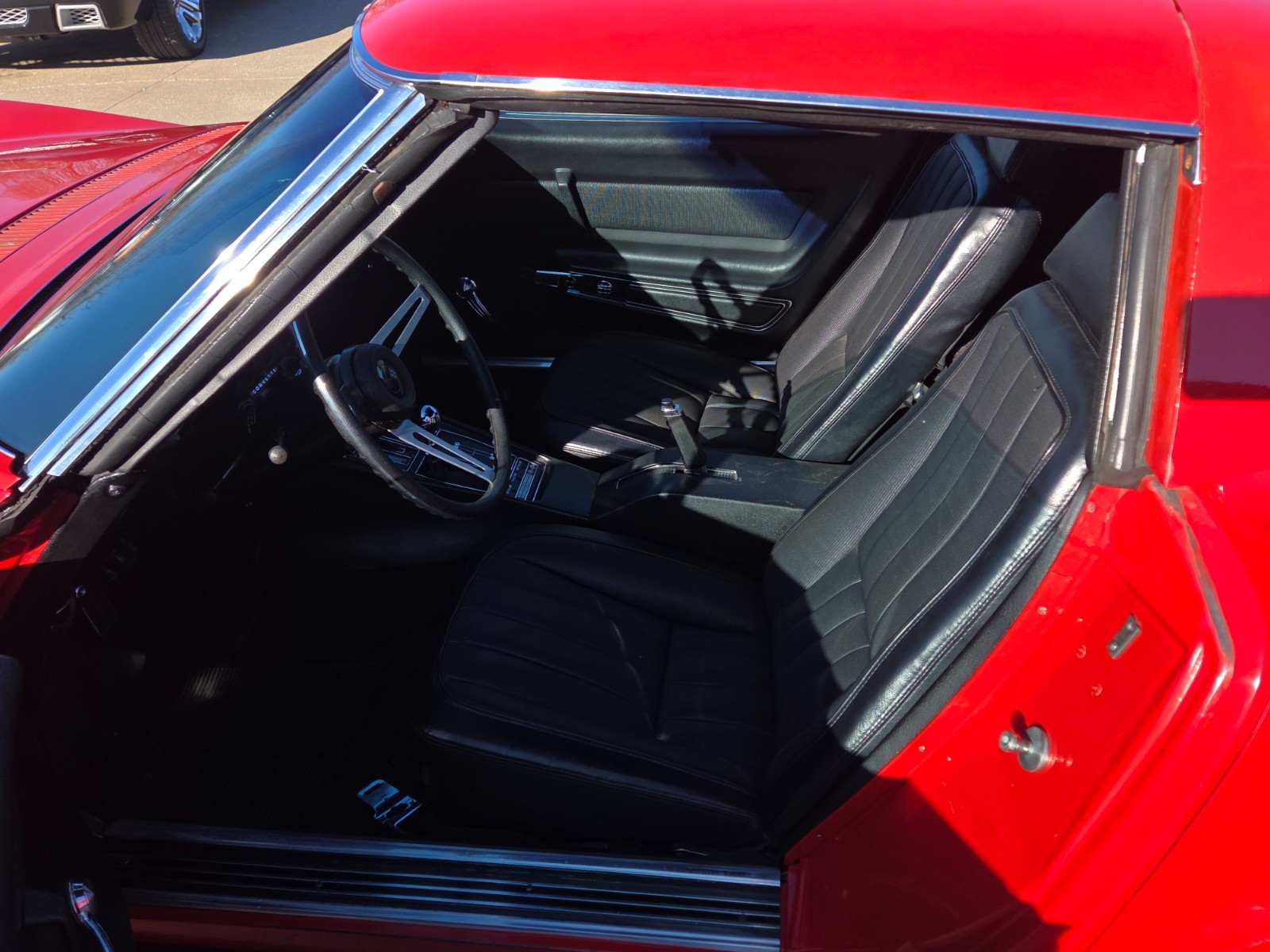 Chevrolet-Corvette-1969-Coupe-12