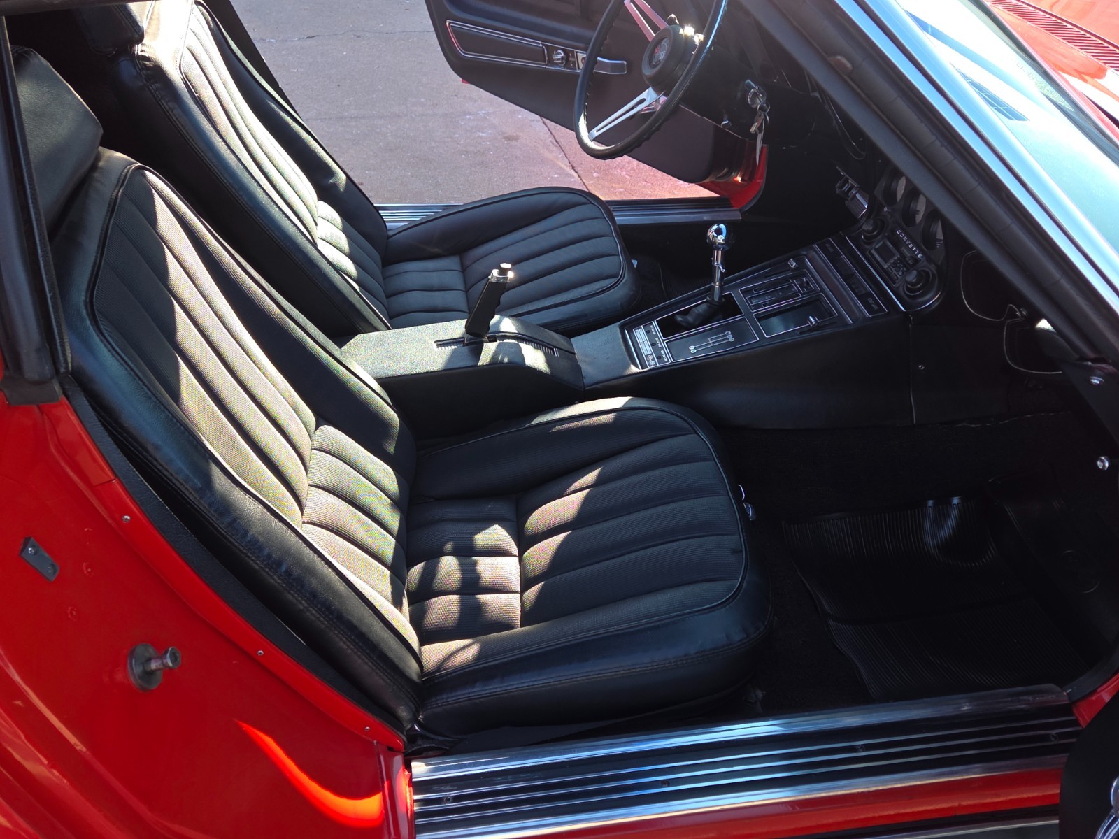 Chevrolet-Corvette-1969-Coupe-16