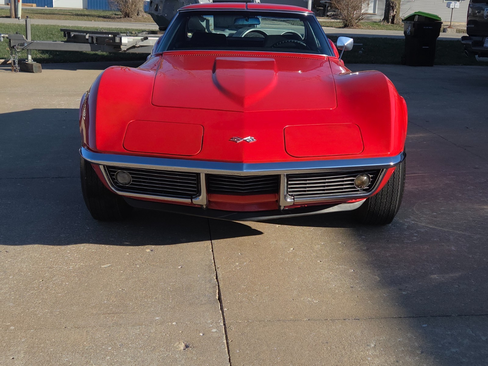 Chevrolet-Corvette-1969-Coupe-2