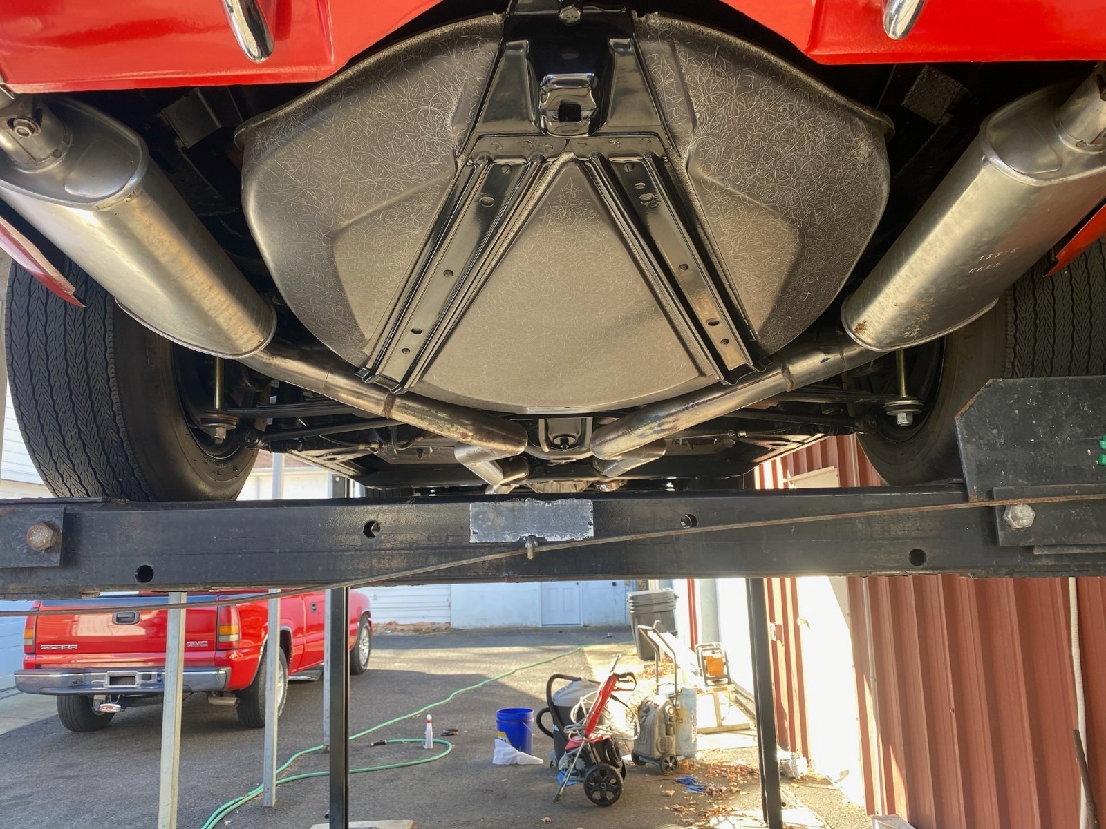 Chevrolet-Corvette-1969-Coupe-36