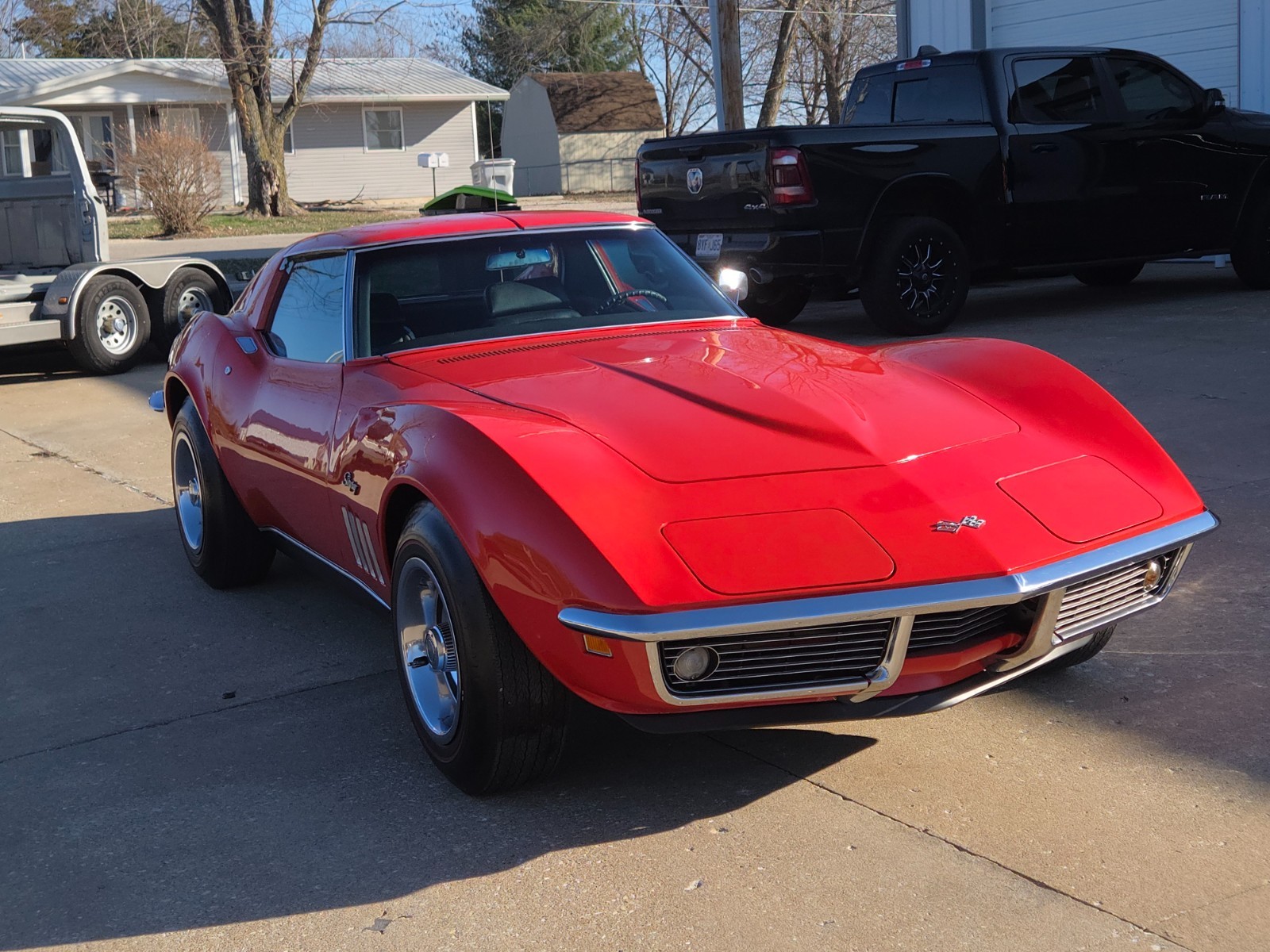 Chevrolet-Corvette-1969-Coupe-4