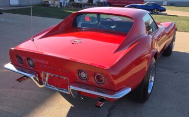 Chevrolet-Corvette-1969-Coupe-7