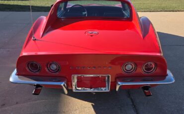 Chevrolet-Corvette-1969-Coupe-8