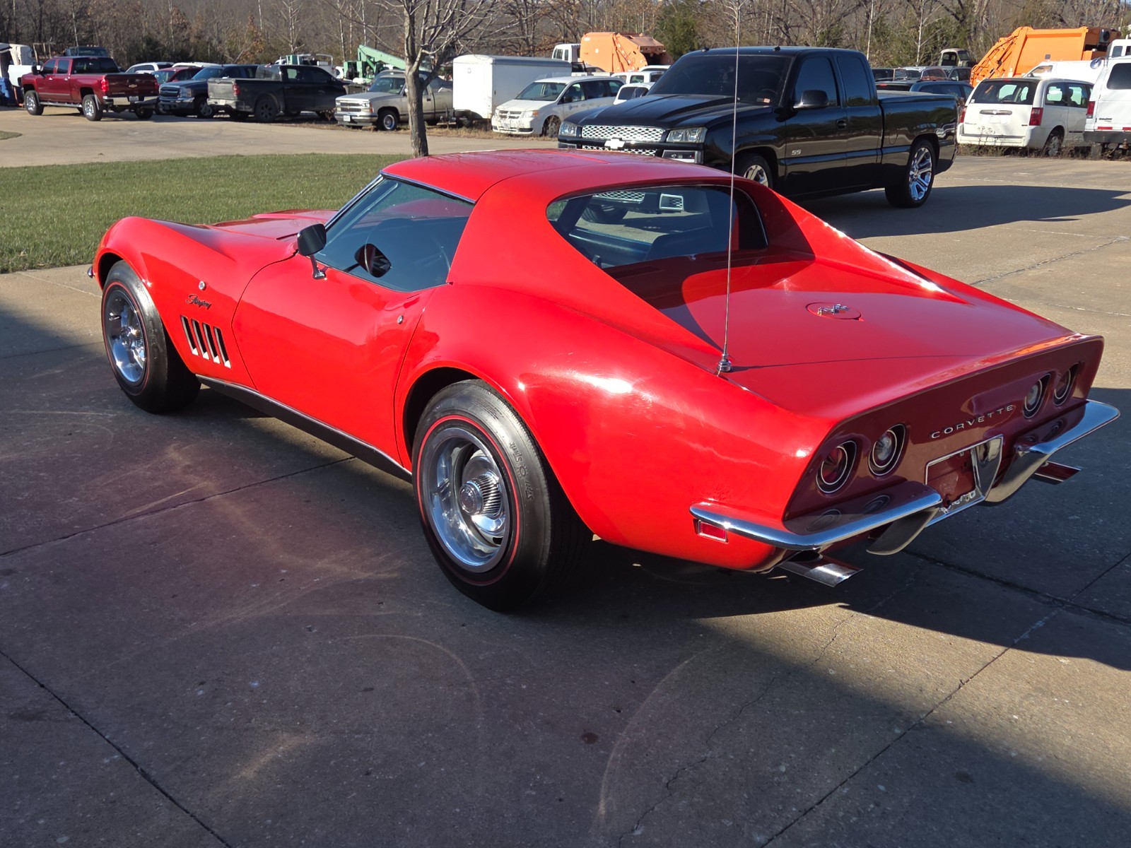 Chevrolet-Corvette-1969-Coupe-9
