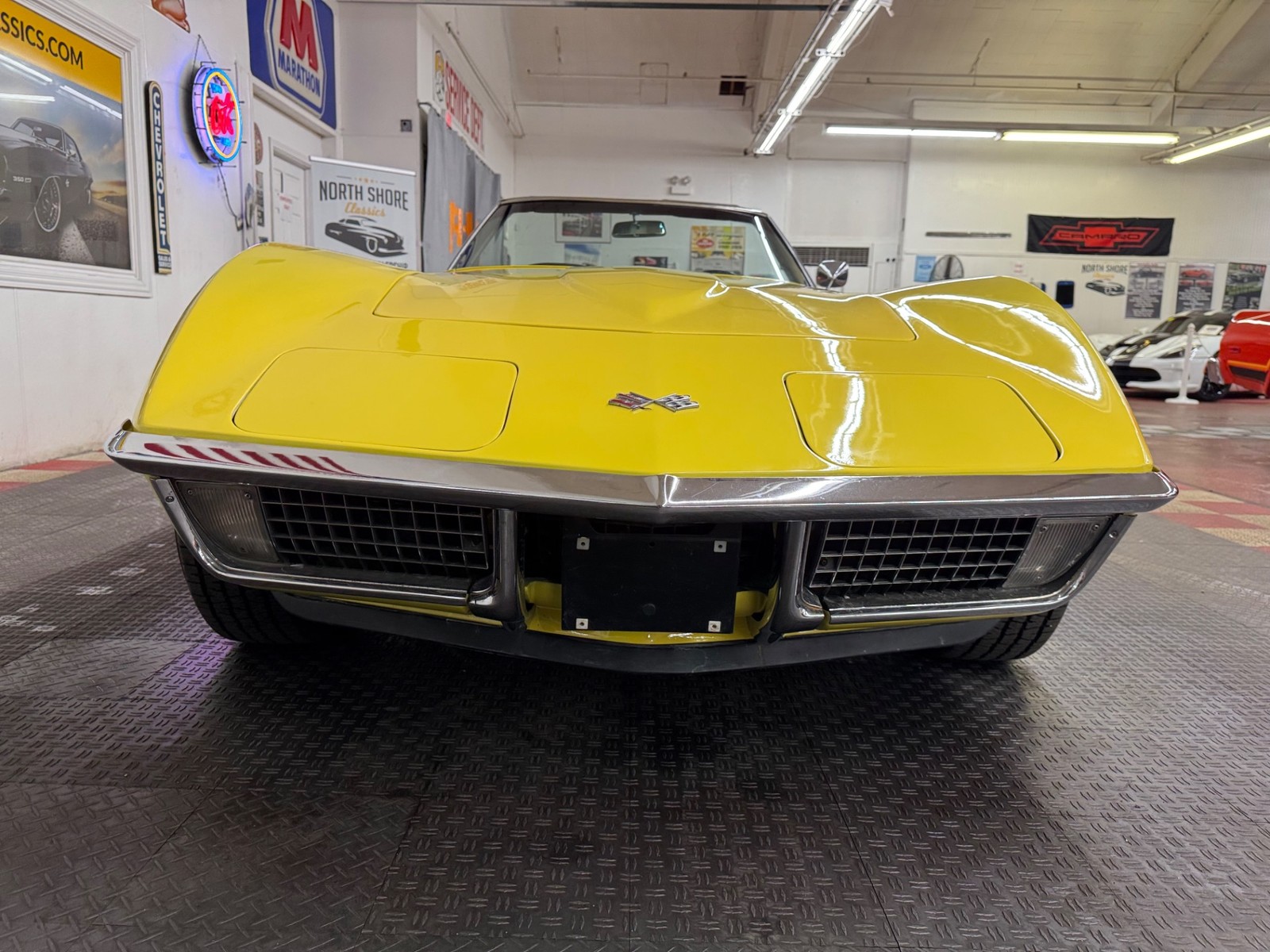 Chevrolet-Corvette-1970-13