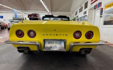 Chevrolet-Corvette-1970-19