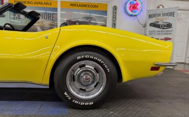 Chevrolet-Corvette-1970-24