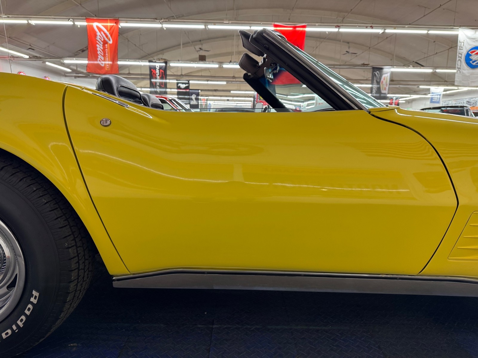 Chevrolet-Corvette-1970-30