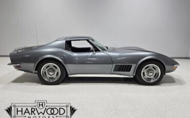 Chevrolet-Corvette-1971-Coupe-10