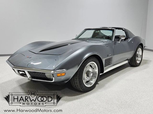 Chevrolet-Corvette-1971-Coupe-2
