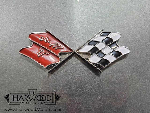 Chevrolet-Corvette-1971-Coupe-21