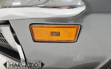 Chevrolet-Corvette-1971-Coupe-24