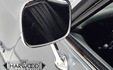 Chevrolet-Corvette-1971-Coupe-28