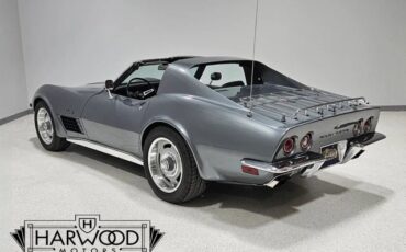 Chevrolet-Corvette-1971-Coupe-6