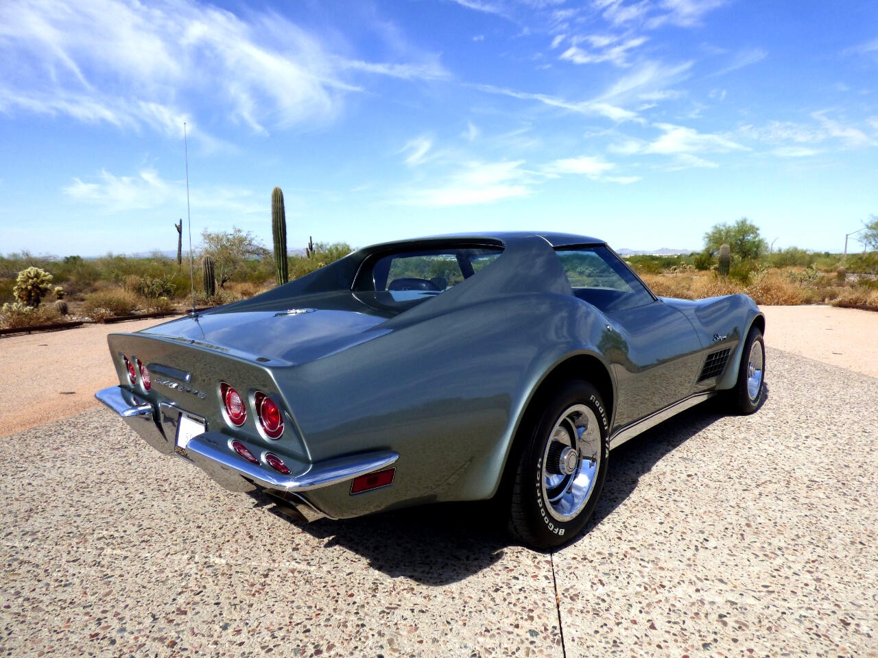 Chevrolet-Corvette-1972-American-Muscle-Car-10