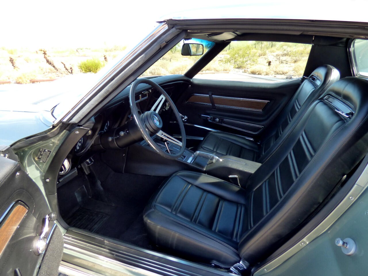 Chevrolet-Corvette-1972-American-Muscle-Car-16